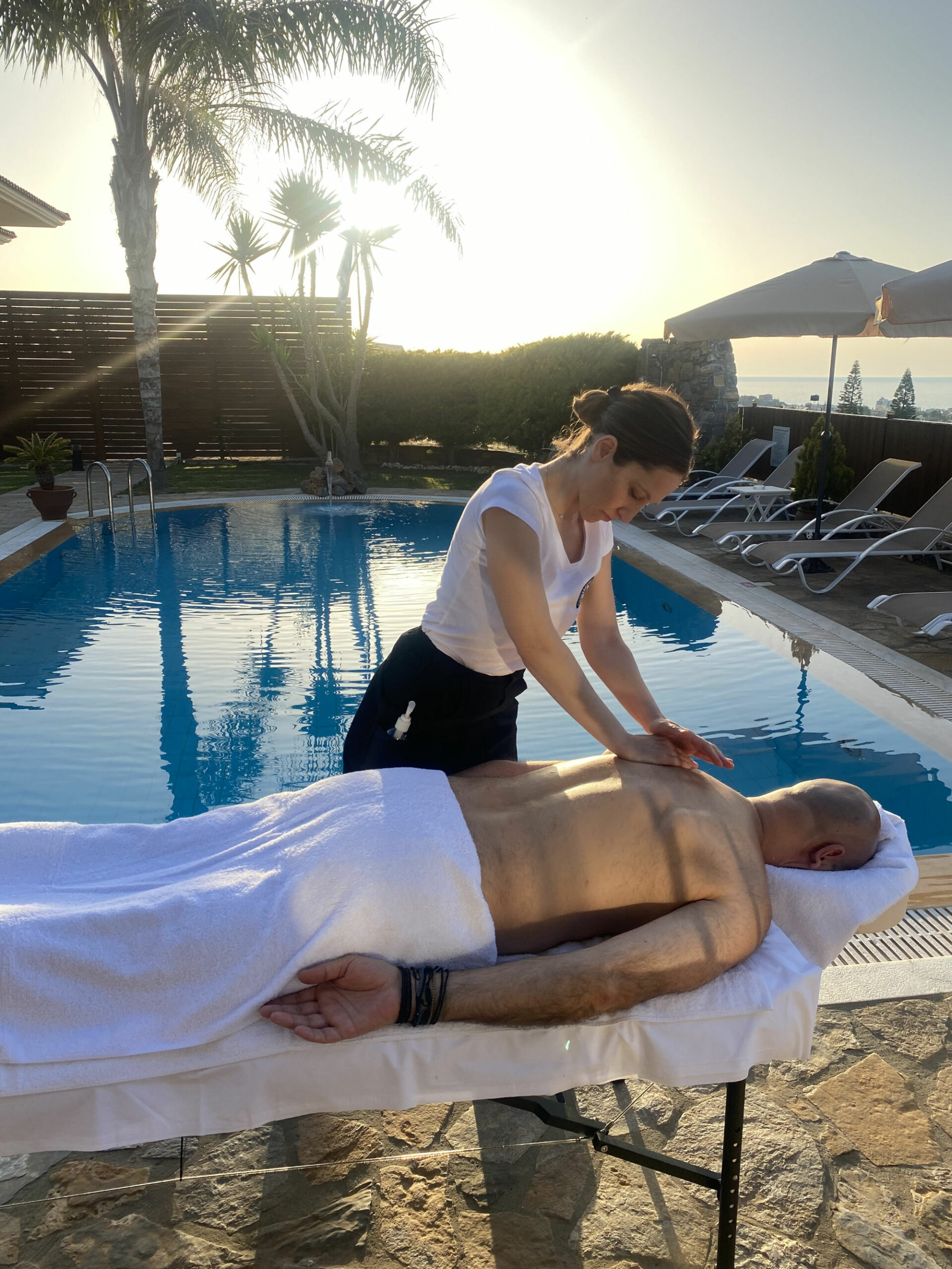 Indulge in the Ultimate Men's Ritual Massage Experience in Santorini - Deep Tissue, Back & Shoulders Massage, Facial & Head Acupressure