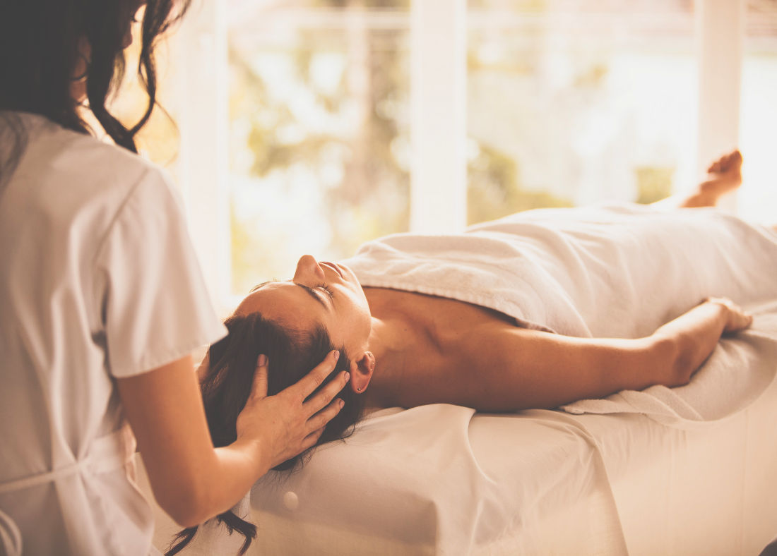 Elevate Your Well-Being and Rejuvenate with Santorini Mobile Massage: Stress Relief and Mental Health Maintenance