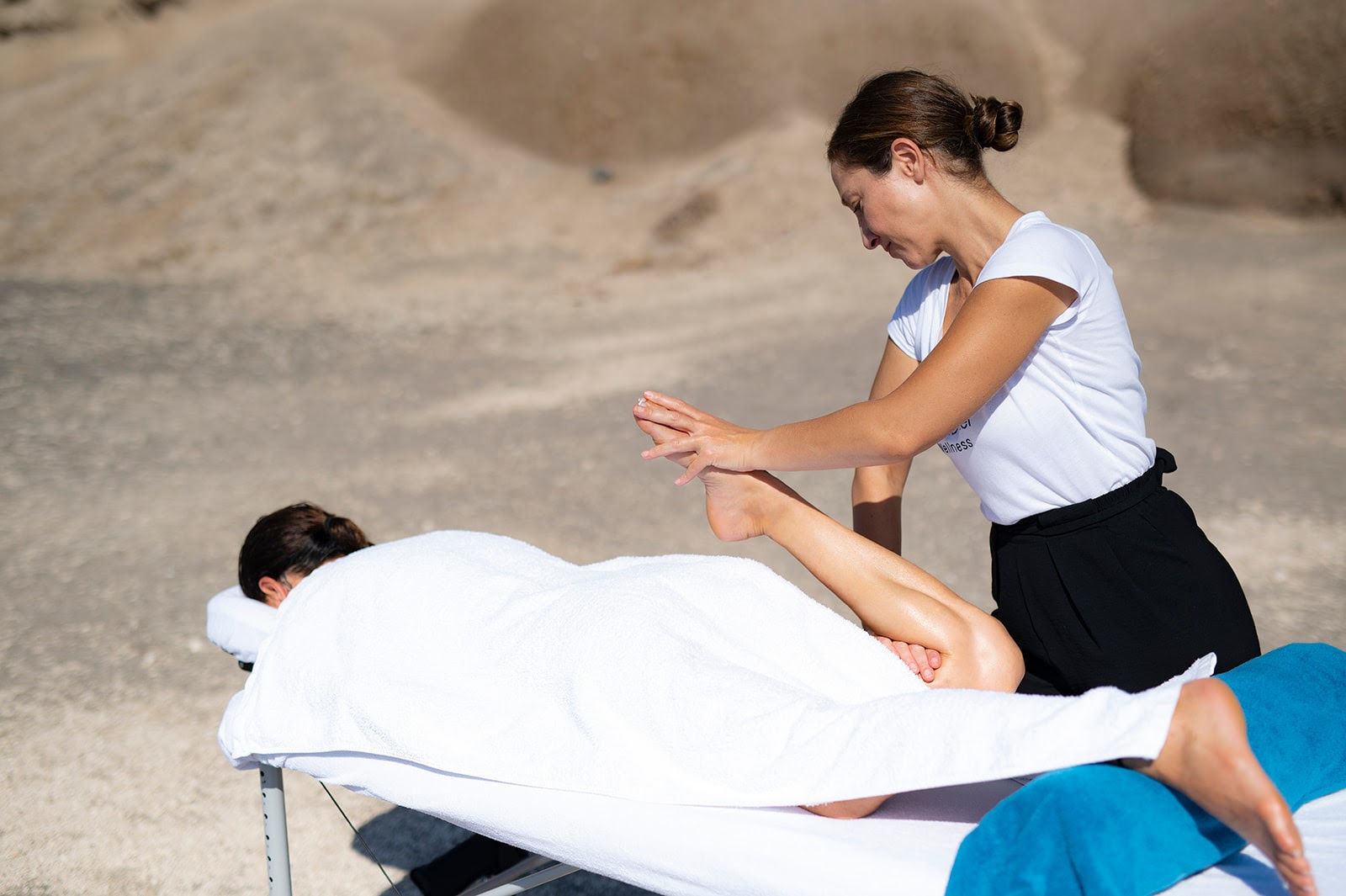 Sport Massage in Santorini - Incorporating Swedish massage techniques, effleurage, petrissage, compression, vibration, stretching, percussion, and trigger point therapy.